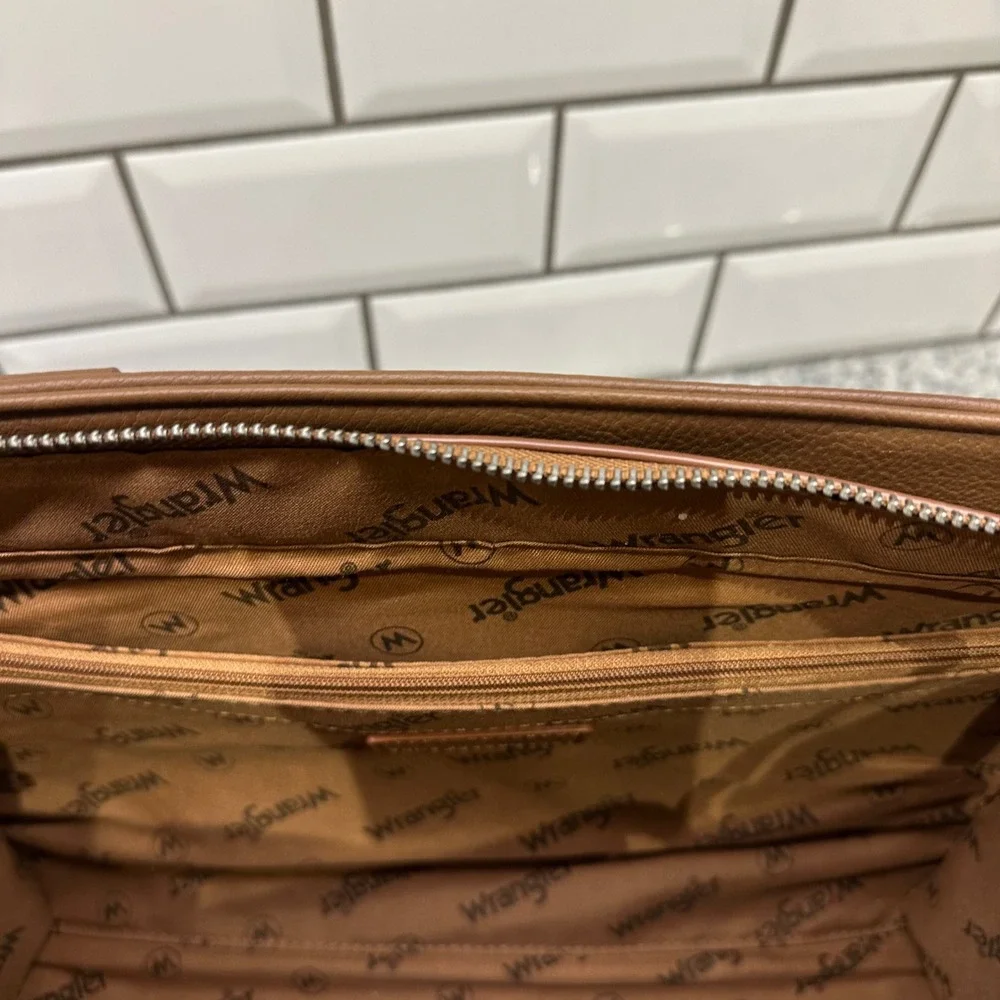 Wrangler Women Small Satchel Brown Embroidered Studded Western Crossbody Bag